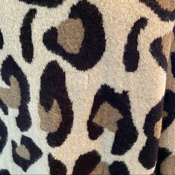 RD STYLE DENALI LEOPARD PRINT CARDIGAN SMALL - Picture 7 of 10